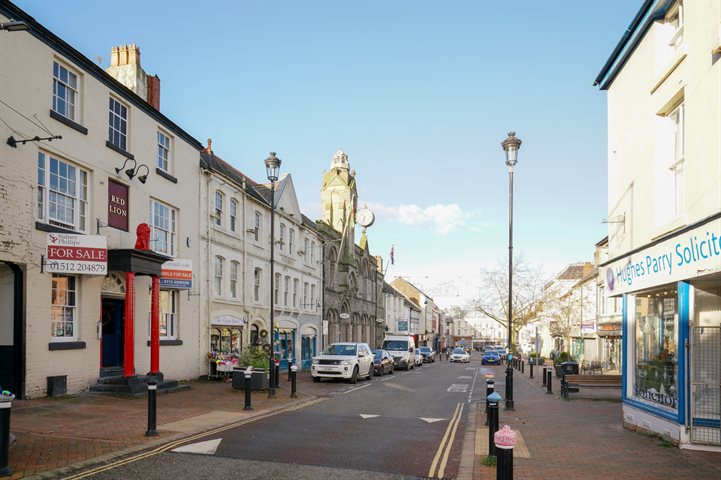 Holywell High Street